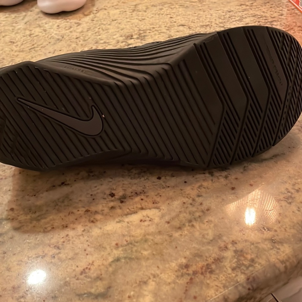 Men’s Nike metcon black anthracite size 10